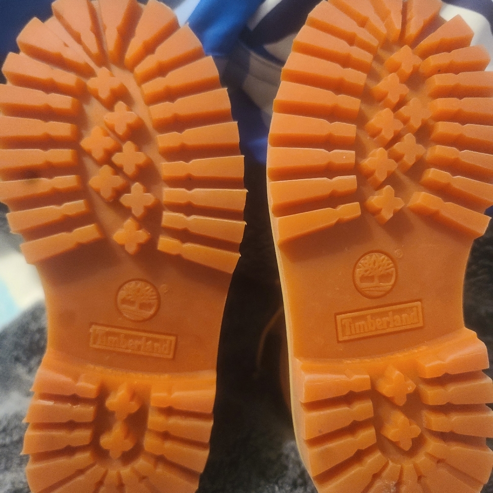 Timberland - Picture 3 of 7